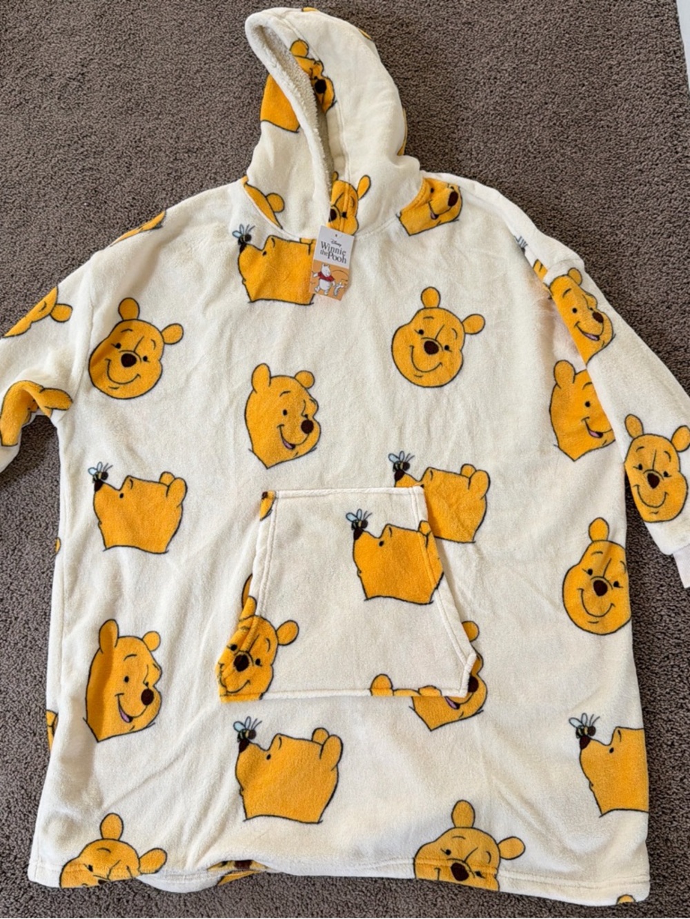 Disney Winnie the Pooh Cream & Yellow Hoodie Pajama Robe for Juniors One Size